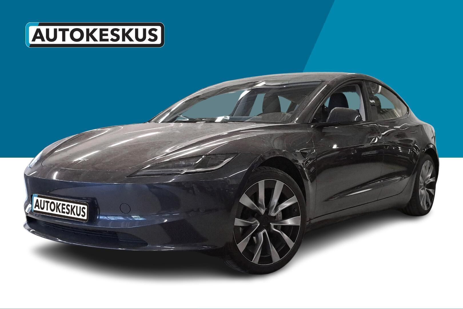 TESLA MODEL 3 iso kuva 8