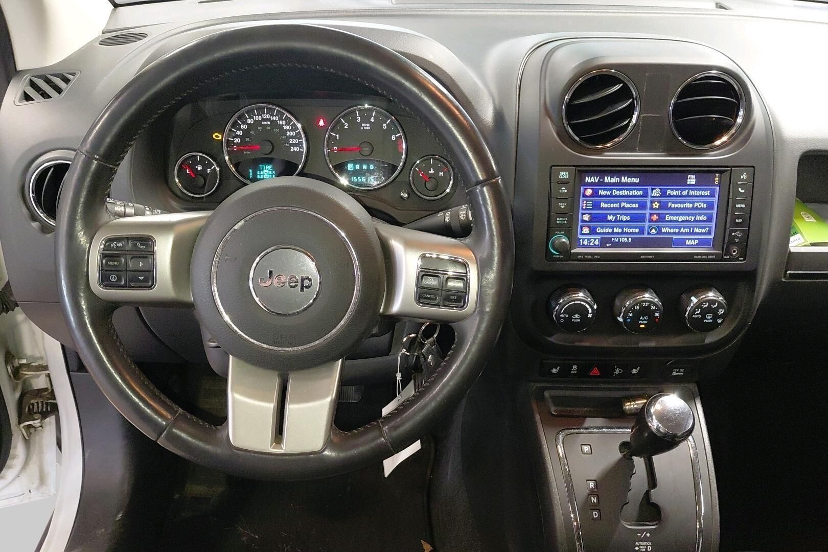 Jeep Compass iso kuva 2