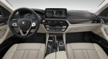 BMW 5-SARJA esikatselu 1