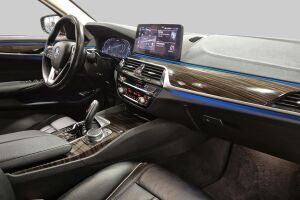 BMW 5-SARJA esikatselu 5