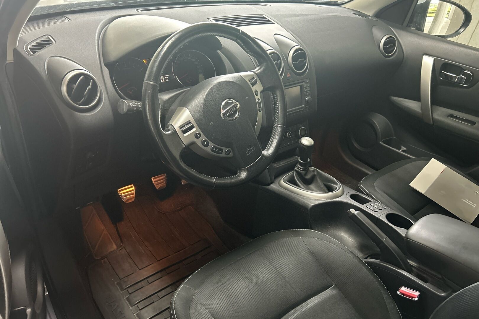 Nissan Qashqai iso kuva 1