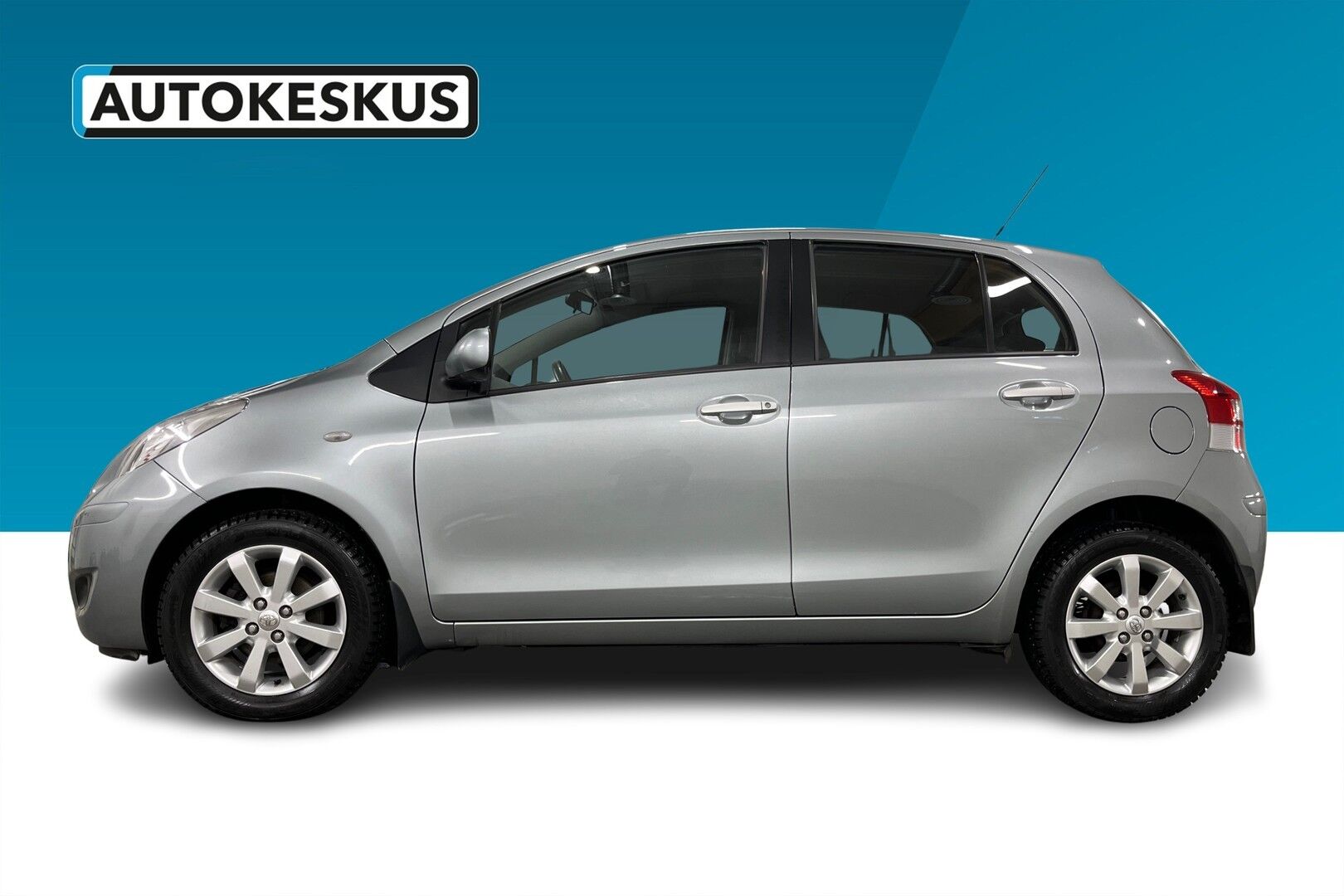 Toyota Yaris iso kuva 4