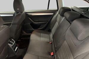 Skoda Octavia esikatselu 9