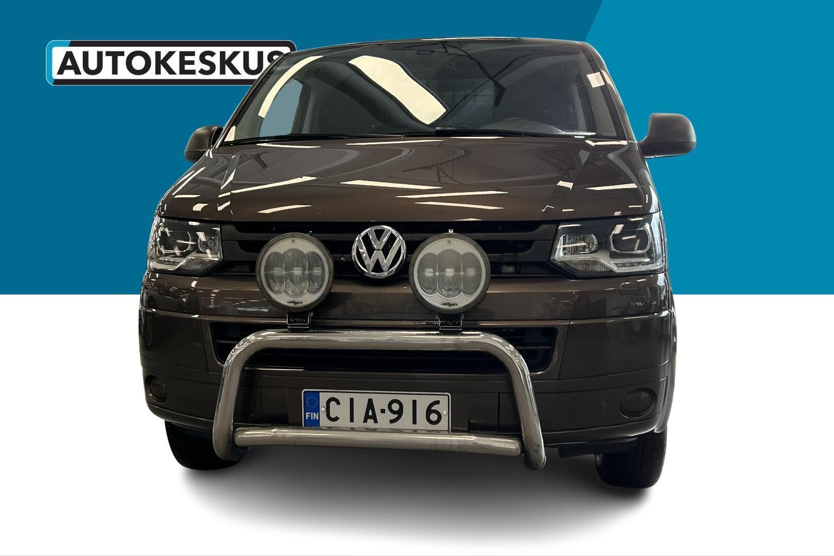 Volkswagen Transporter iso kuva 2
