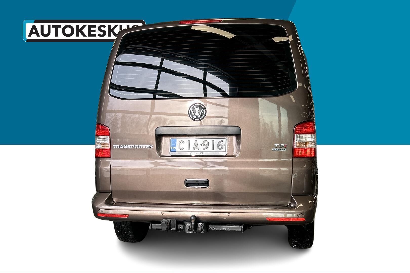 Volkswagen Transporter iso kuva 6