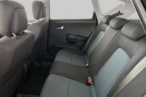 Kia cee'd esikatselu 8