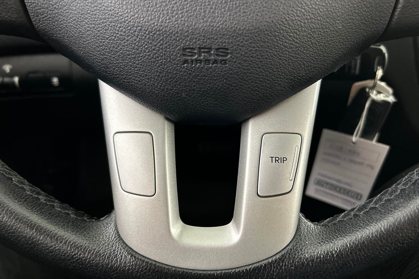 Kia cee'd iso kuva 16