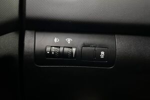 Kia cee'd esikatselu 19