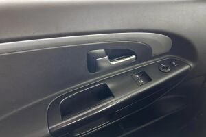 Kia cee'd esikatselu 20