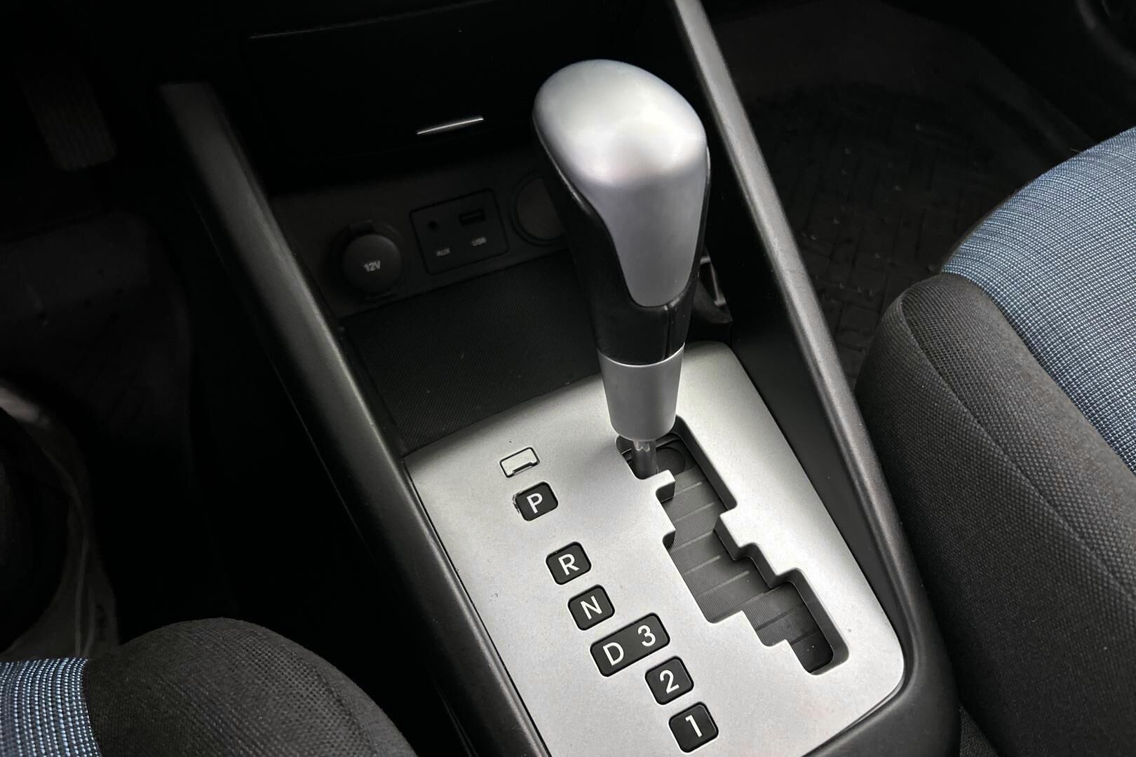 Kia cee'd iso kuva 27