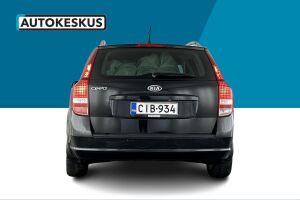 Kia cee'd esikatselu 4