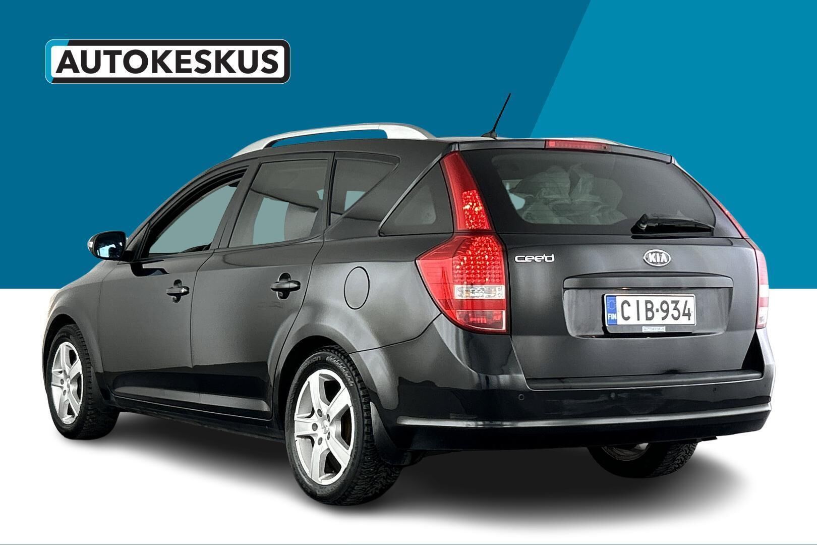 Kia cee'd iso kuva 5