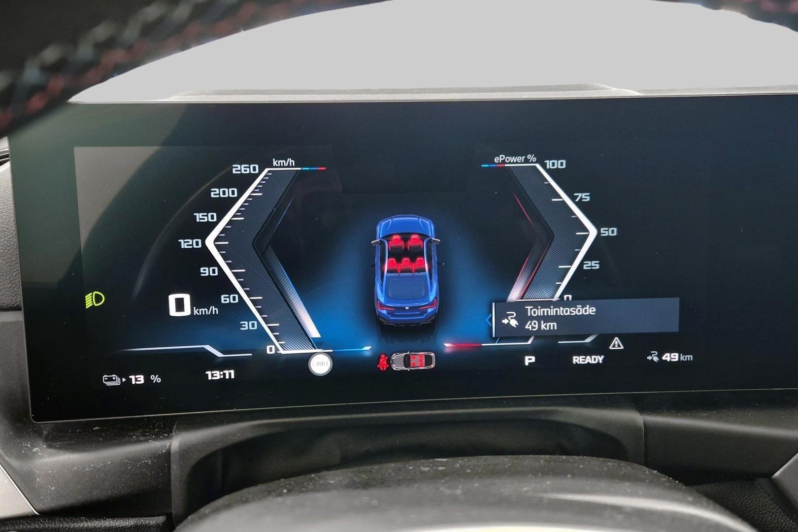 BMW i4 iso kuva 13