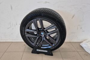 BMW i4 esikatselu 22