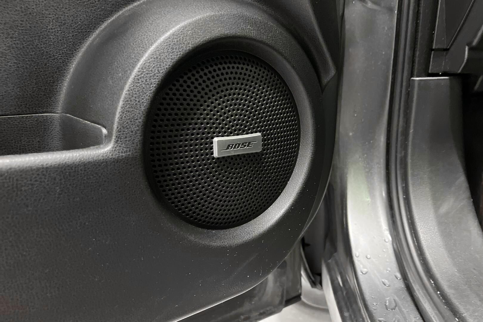 Nissan Qashqai iso kuva 17