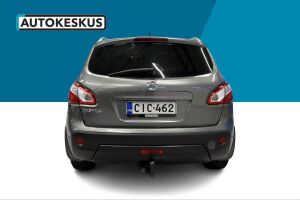 Nissan Qashqai esikatselu 6