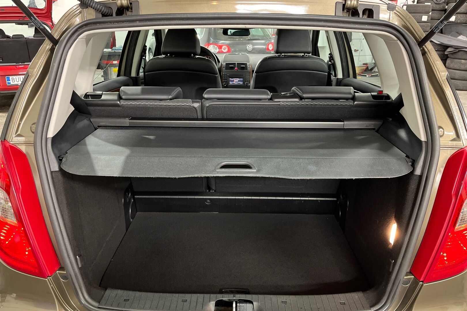 Mercedes-Benz A iso kuva 10