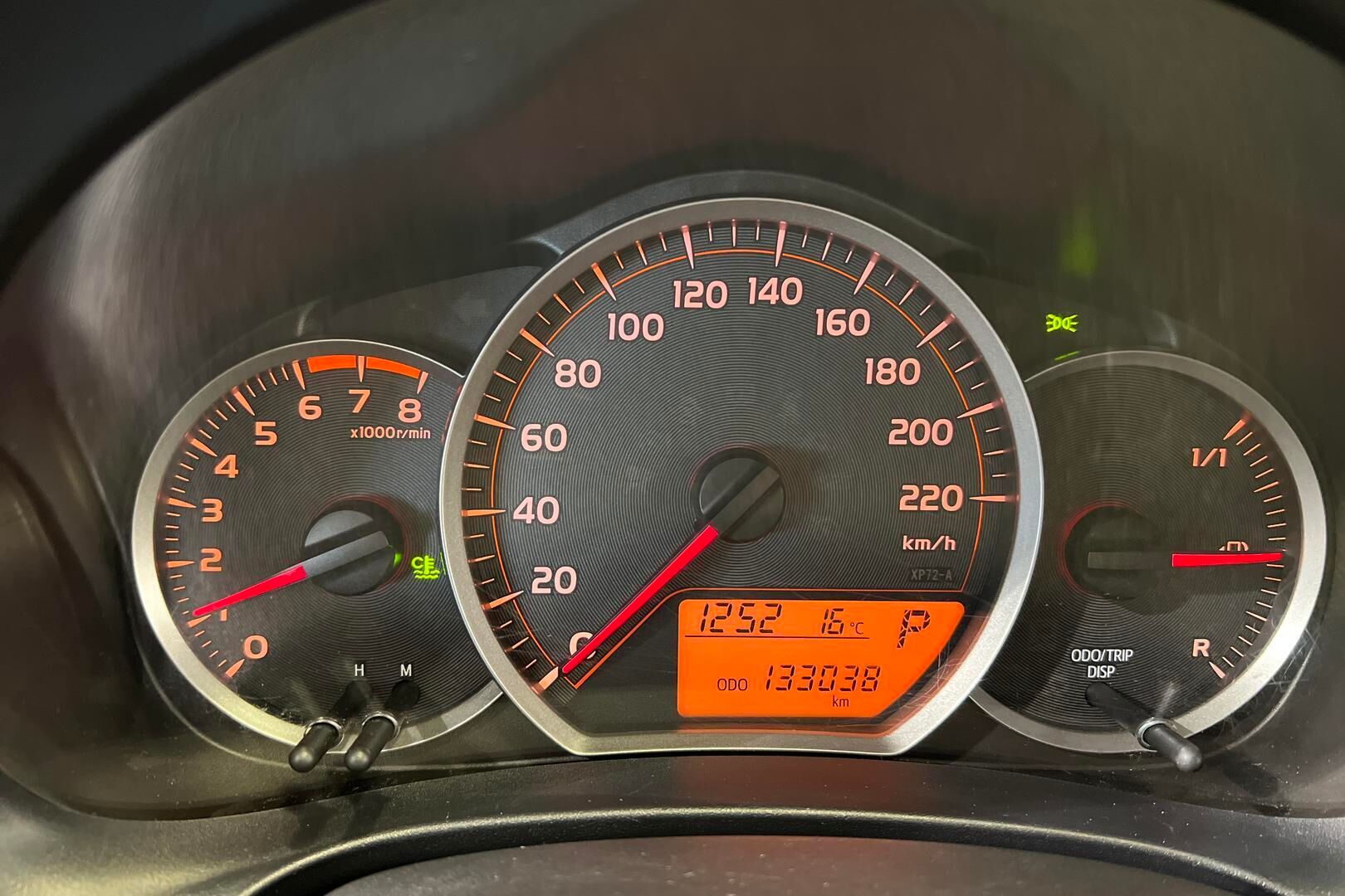 Toyota Yaris iso kuva 18