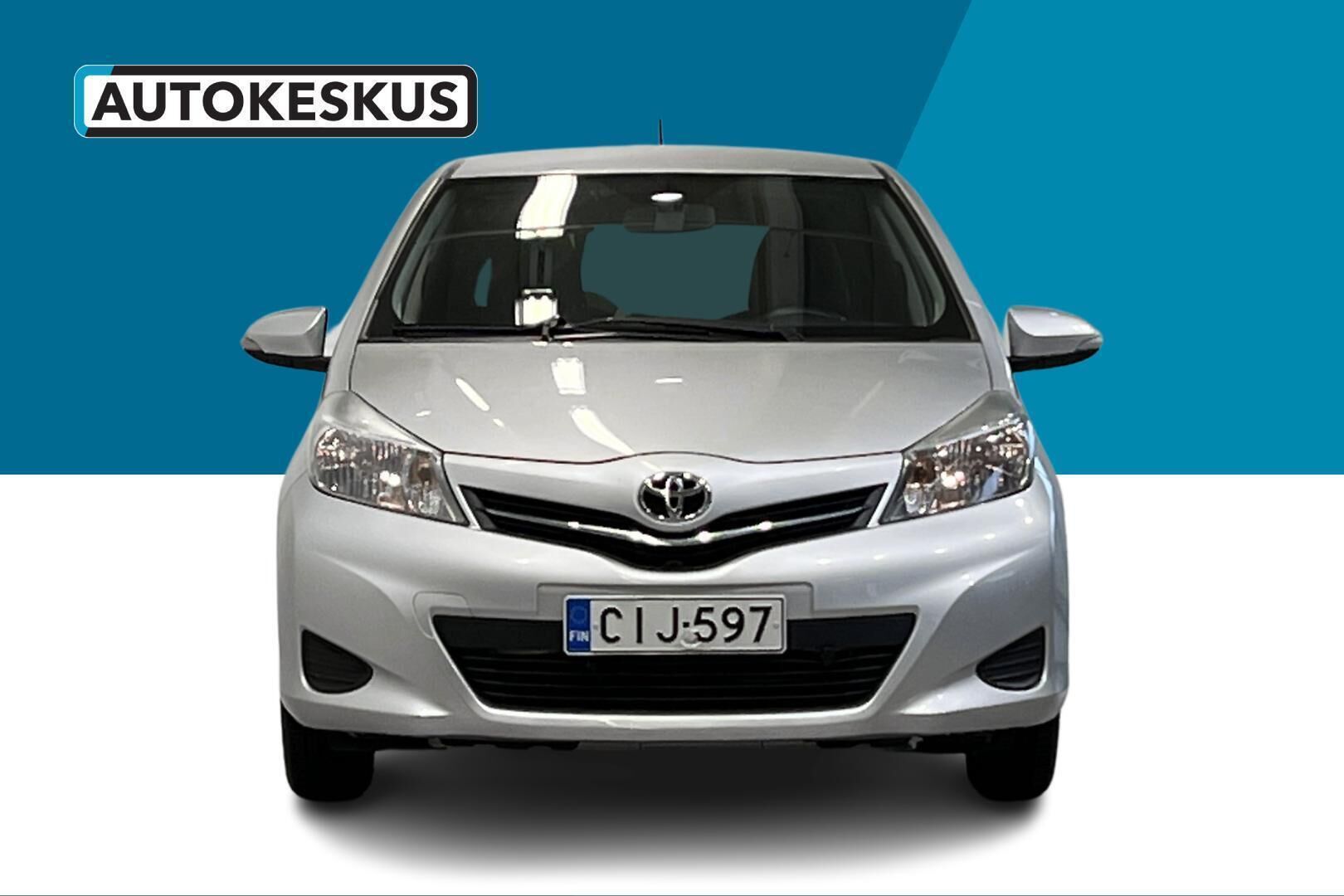 Toyota Yaris iso kuva 2