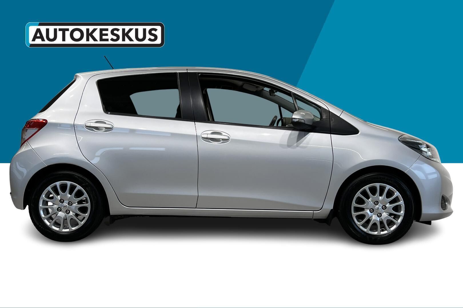 Toyota Yaris iso kuva 4