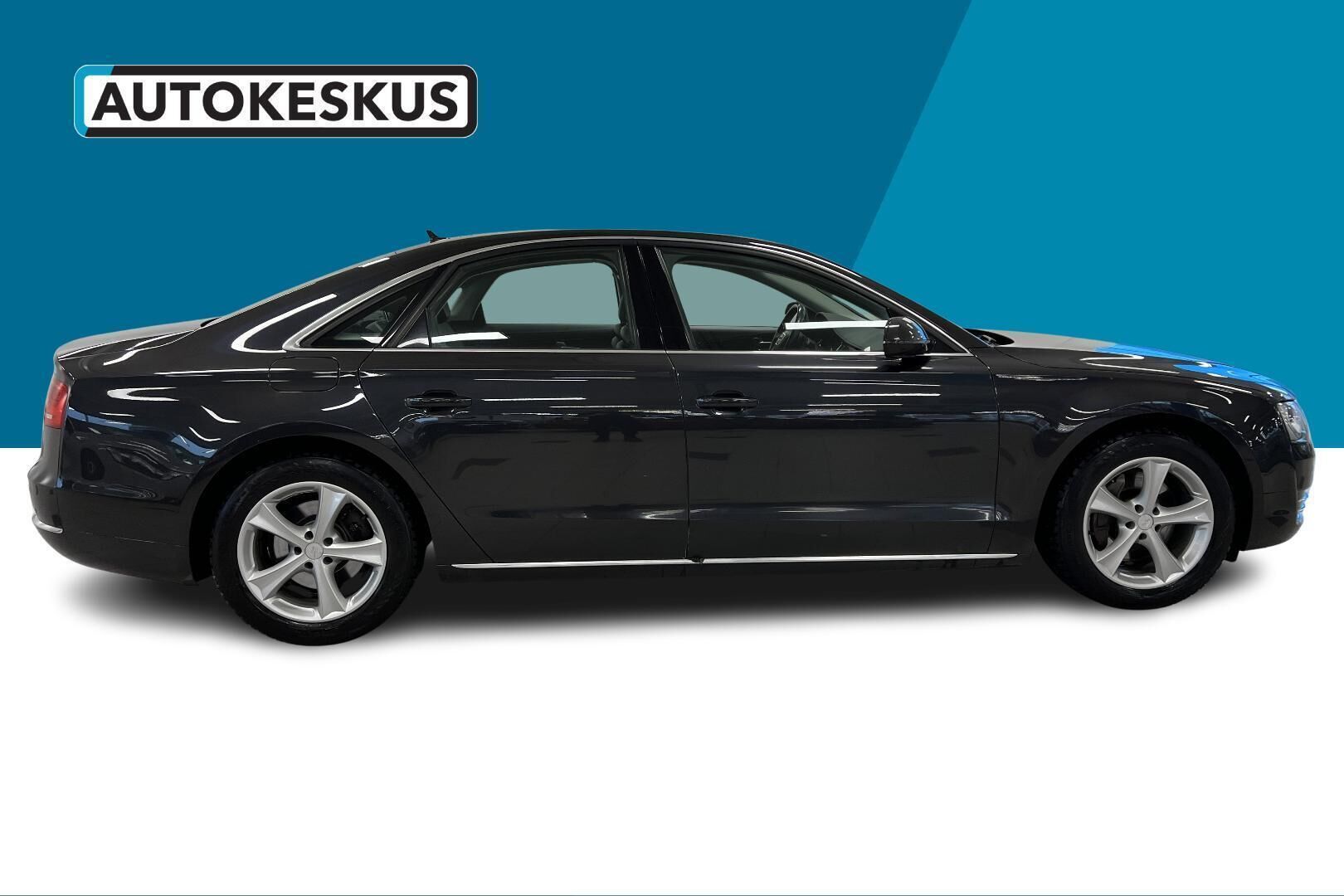 Audi A8 iso kuva 4