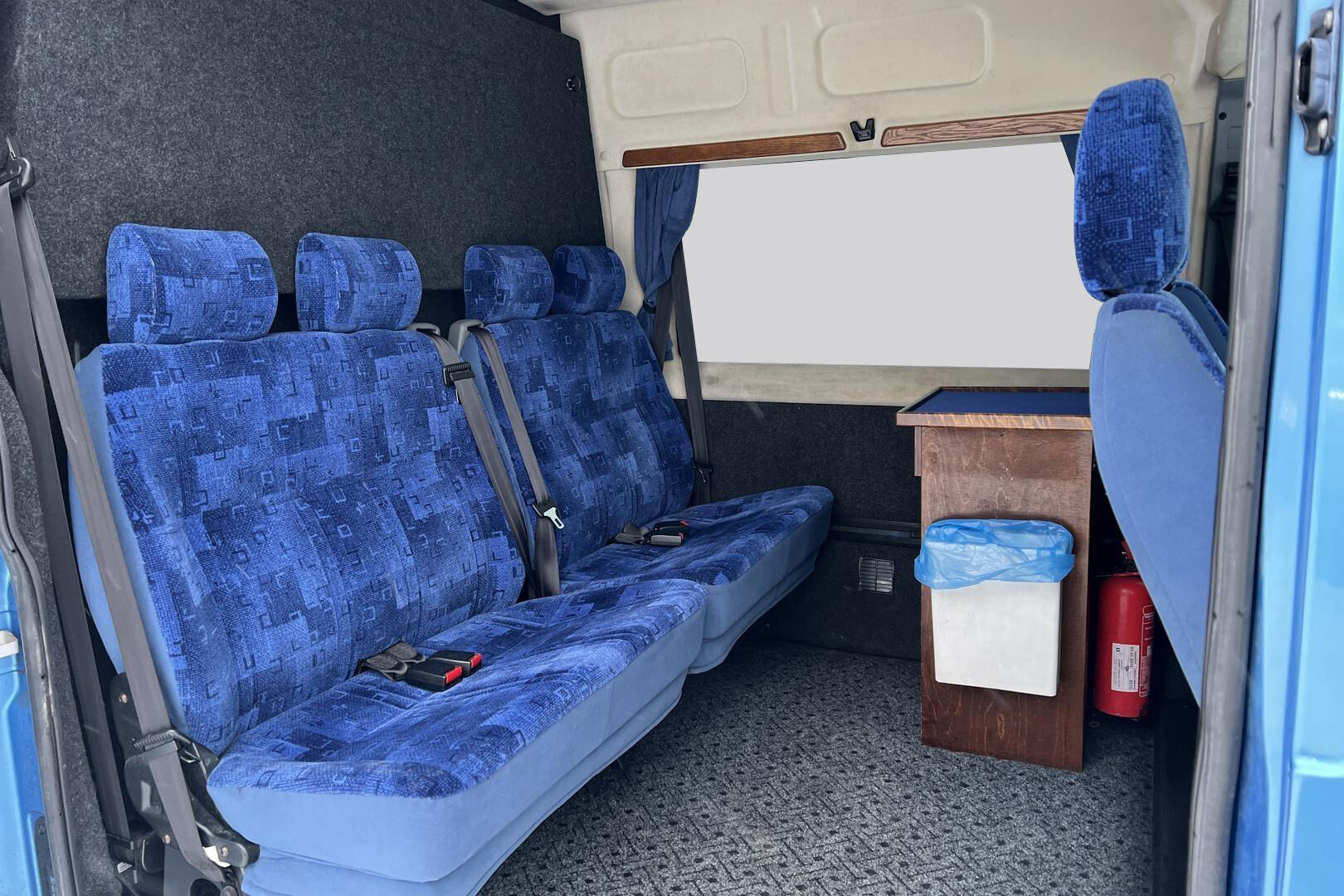 Ford Transit iso kuva 11