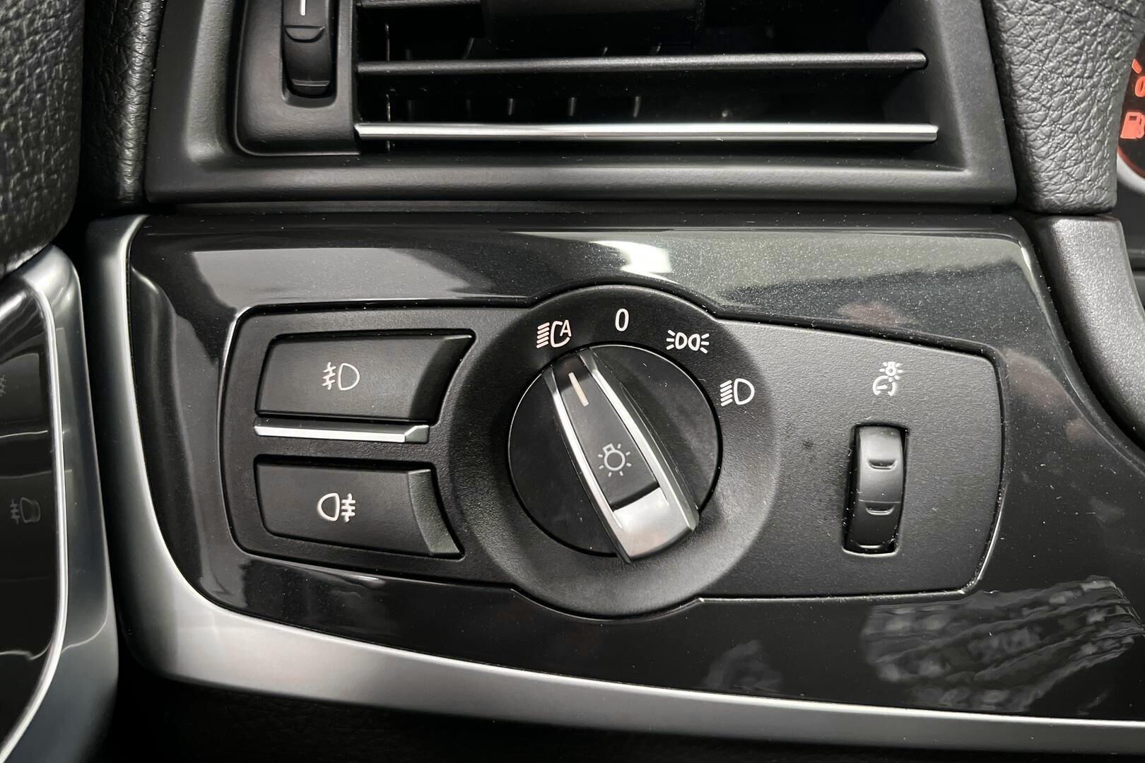 BMW 5-sarja iso kuva 19