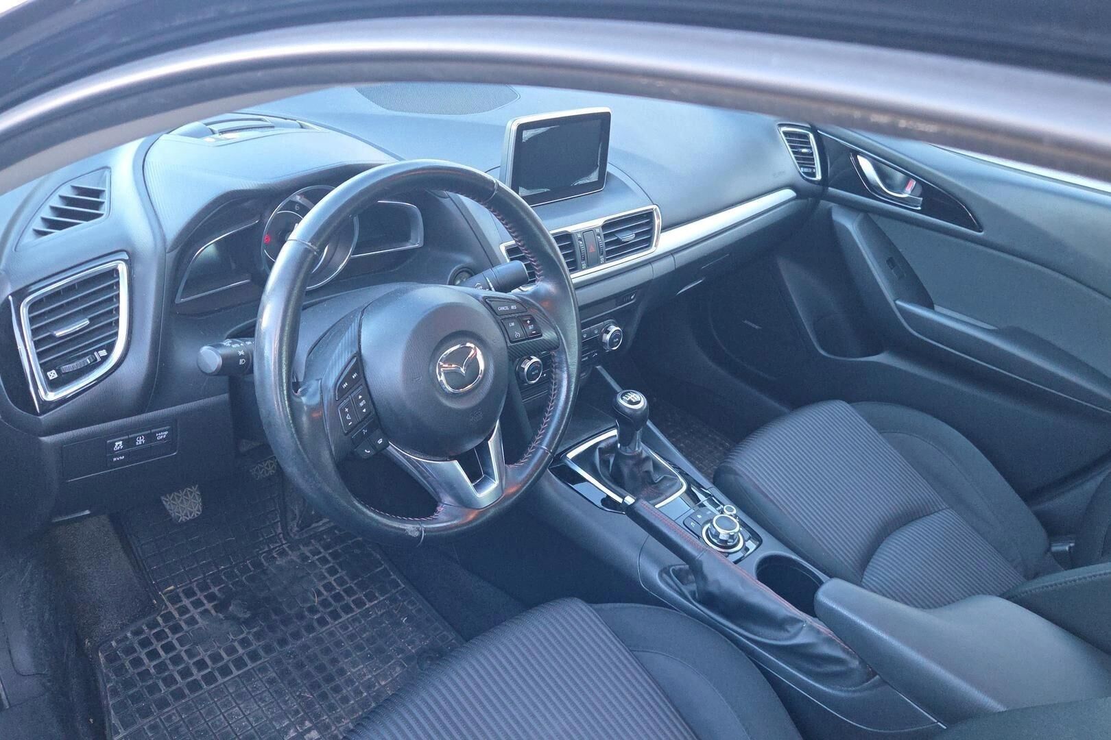 Mazda Mazda3 iso kuva 2