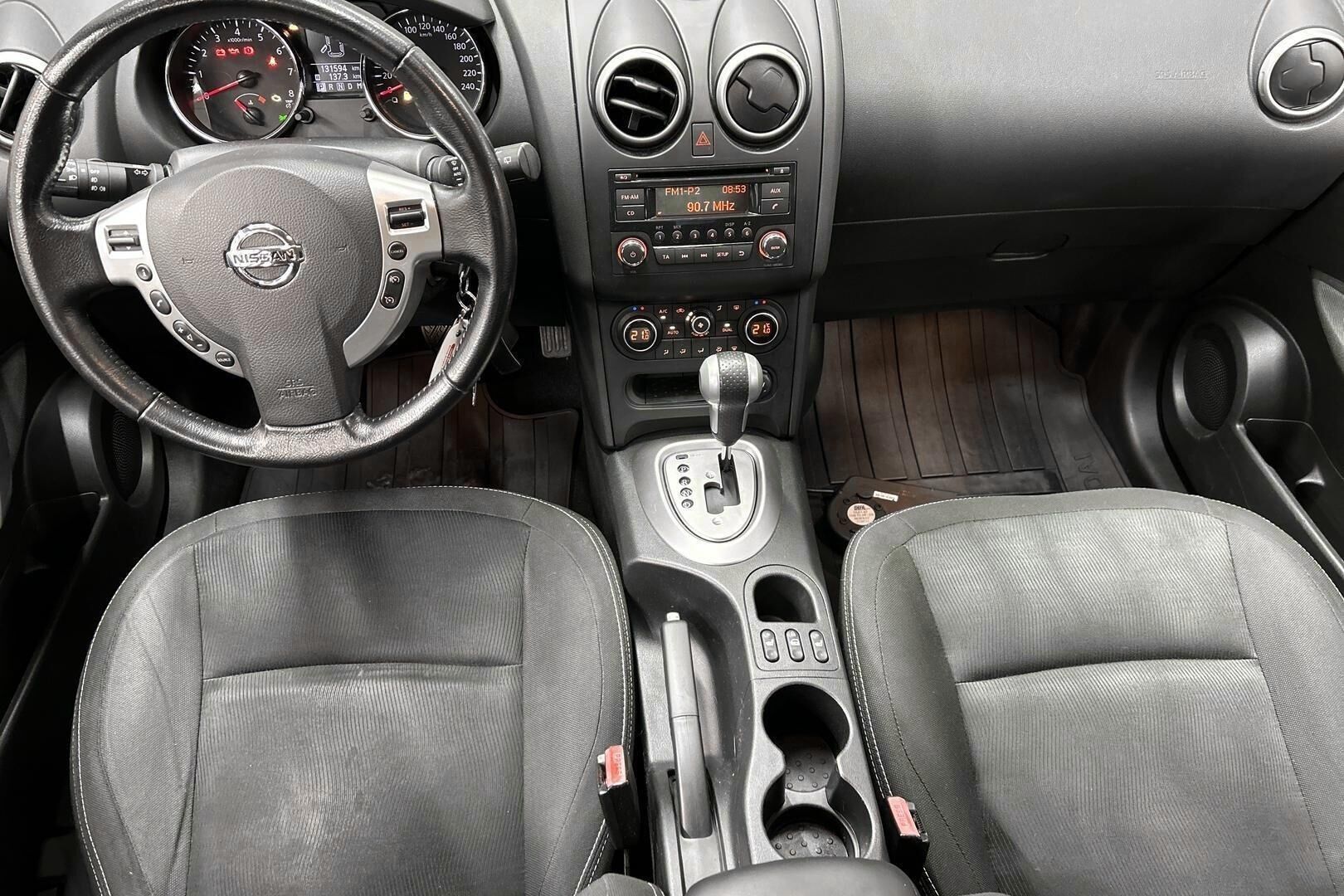 Nissan Qashqai iso kuva 10