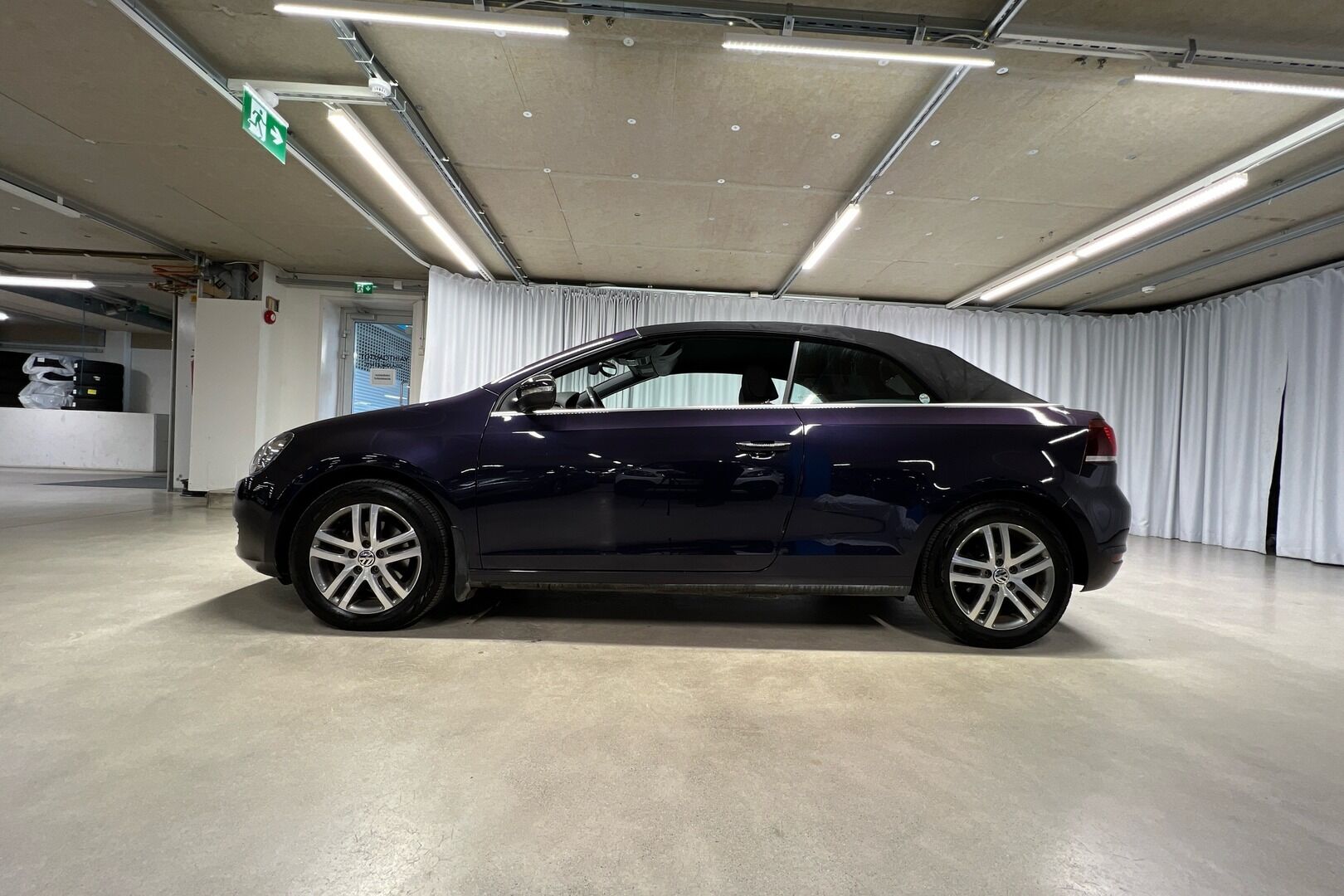 Volkswagen Golf iso kuva 13