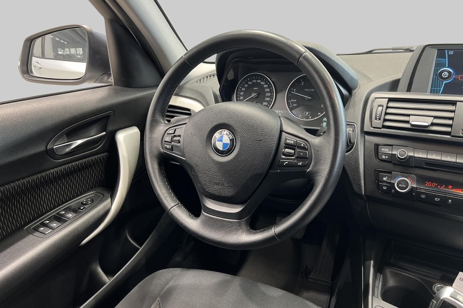 BMW 1-sarja iso kuva 26