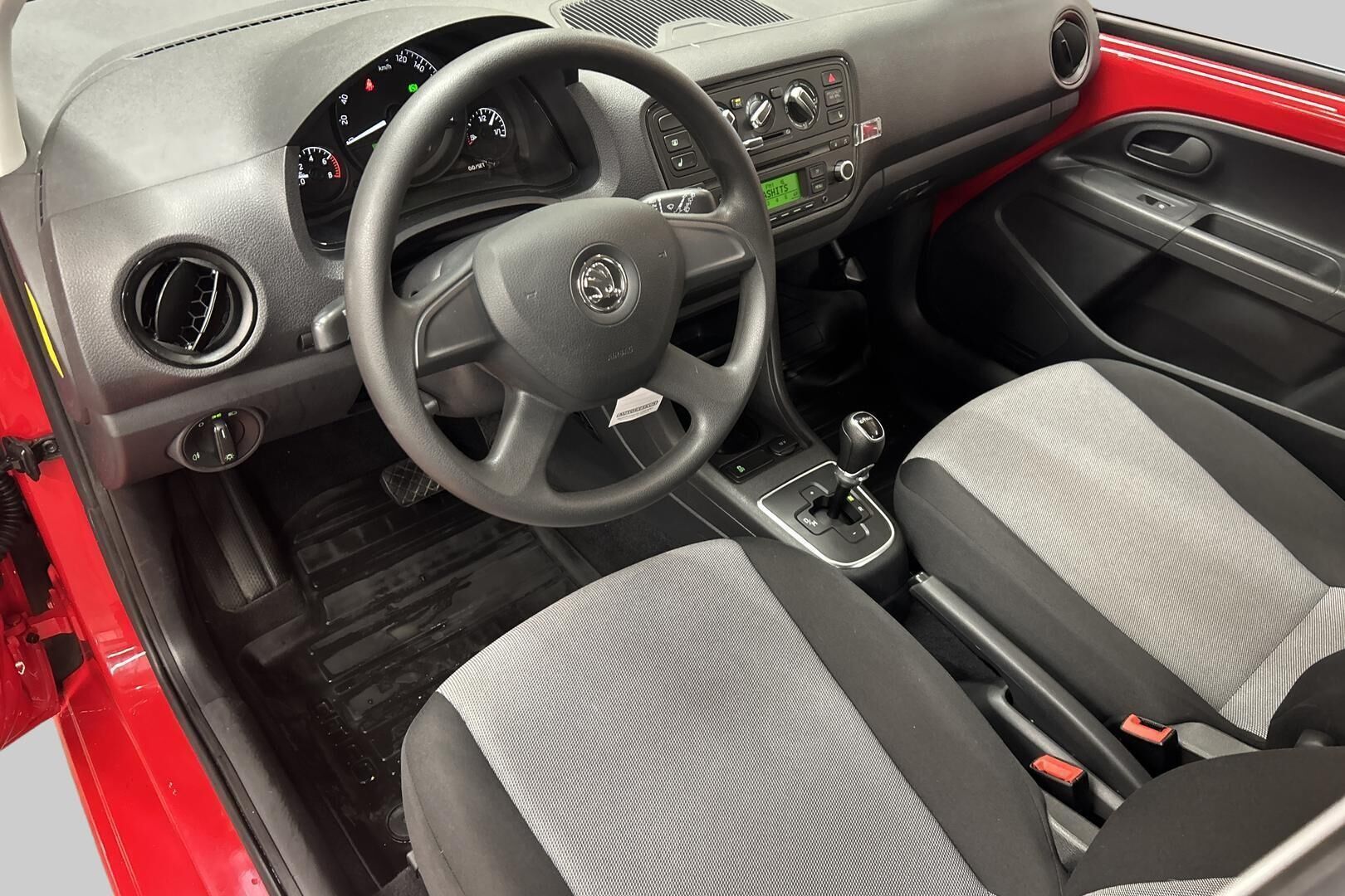 Skoda Citigo iso kuva 9