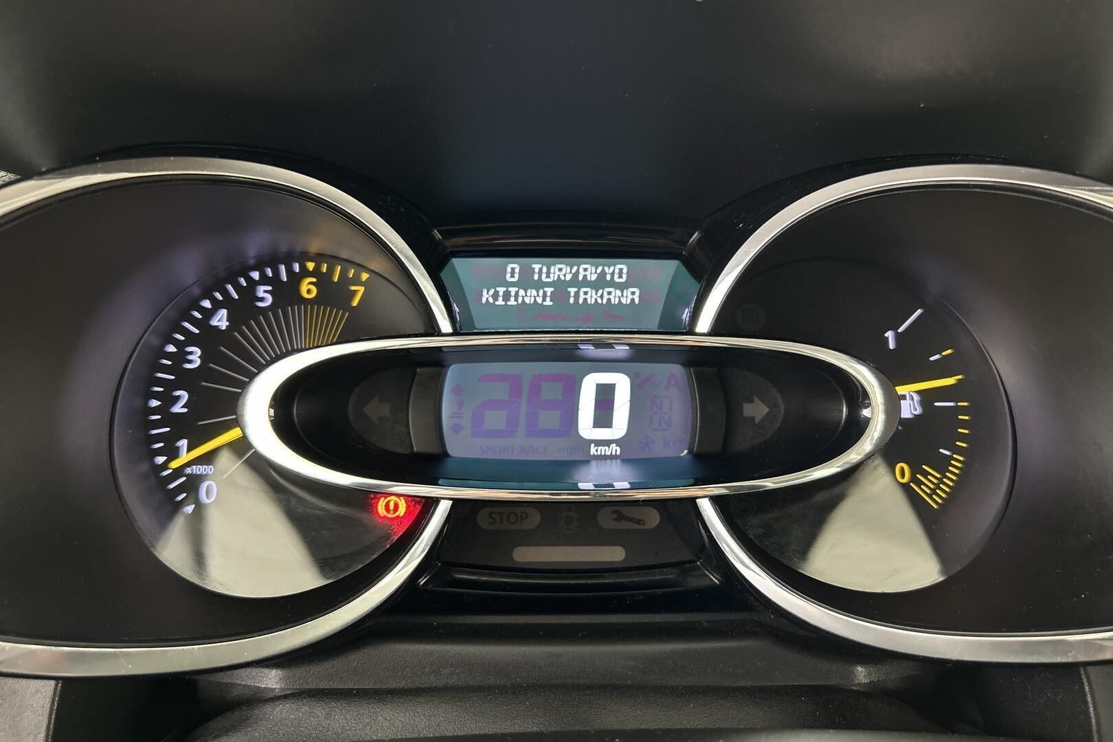 Renault Clio iso kuva 13