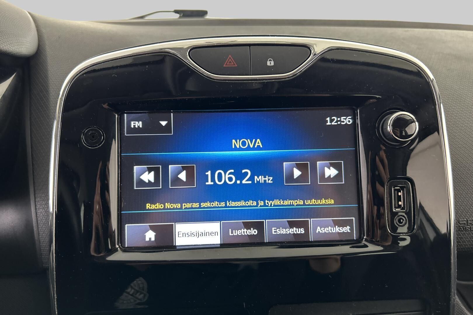 Renault Clio iso kuva 16