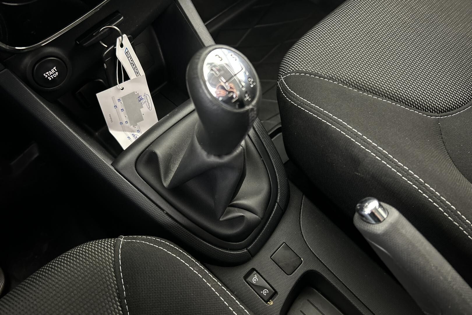 Renault Clio iso kuva 19