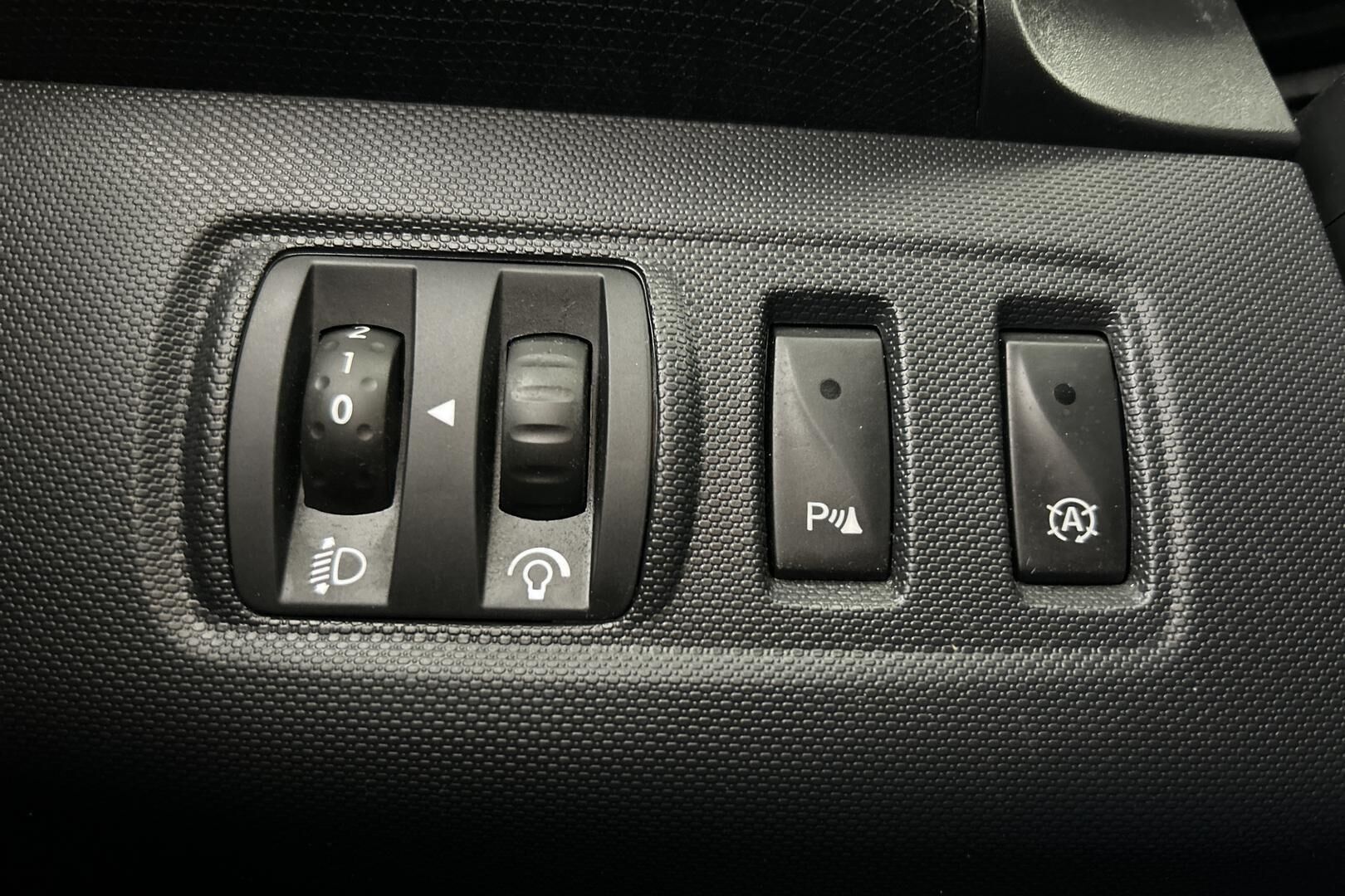 Renault Clio iso kuva 22