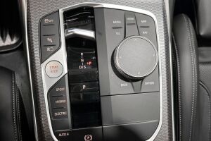 BMW 3-sarja esikatselu 22
