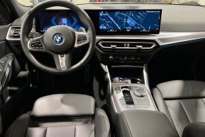 BMW 3-sarja esikatselu 5