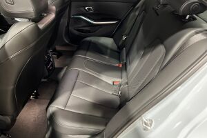 BMW 3-sarja esikatselu 7