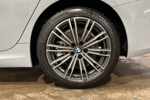 BMW 3-sarja esikatselu 8