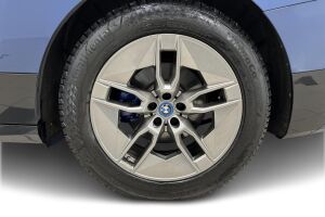 BMW iX esikatselu 12