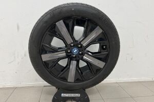 BMW iX esikatselu 21