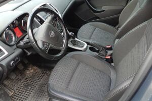 Opel Astra esikatselu 2