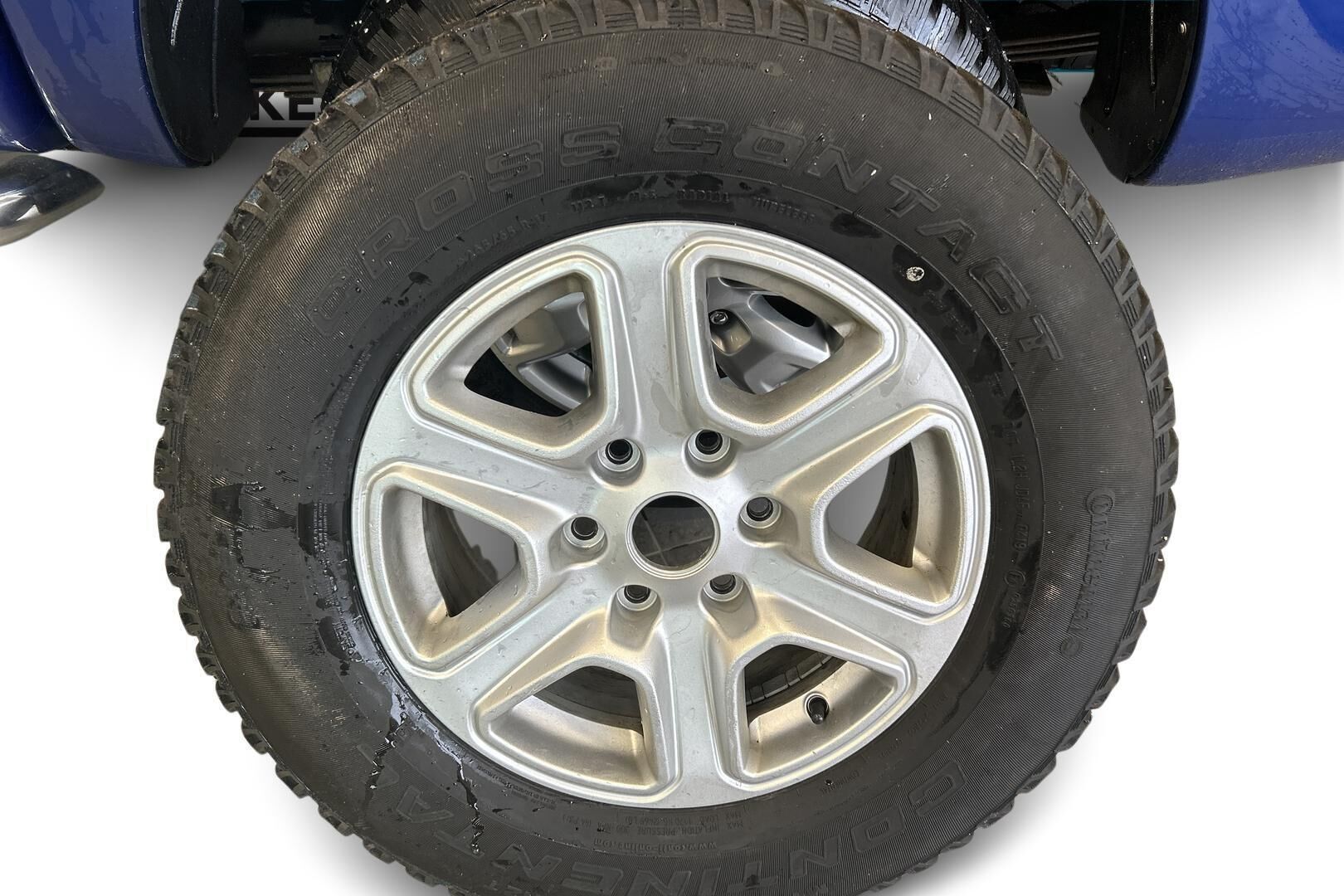 Ford Ranger iso kuva 13