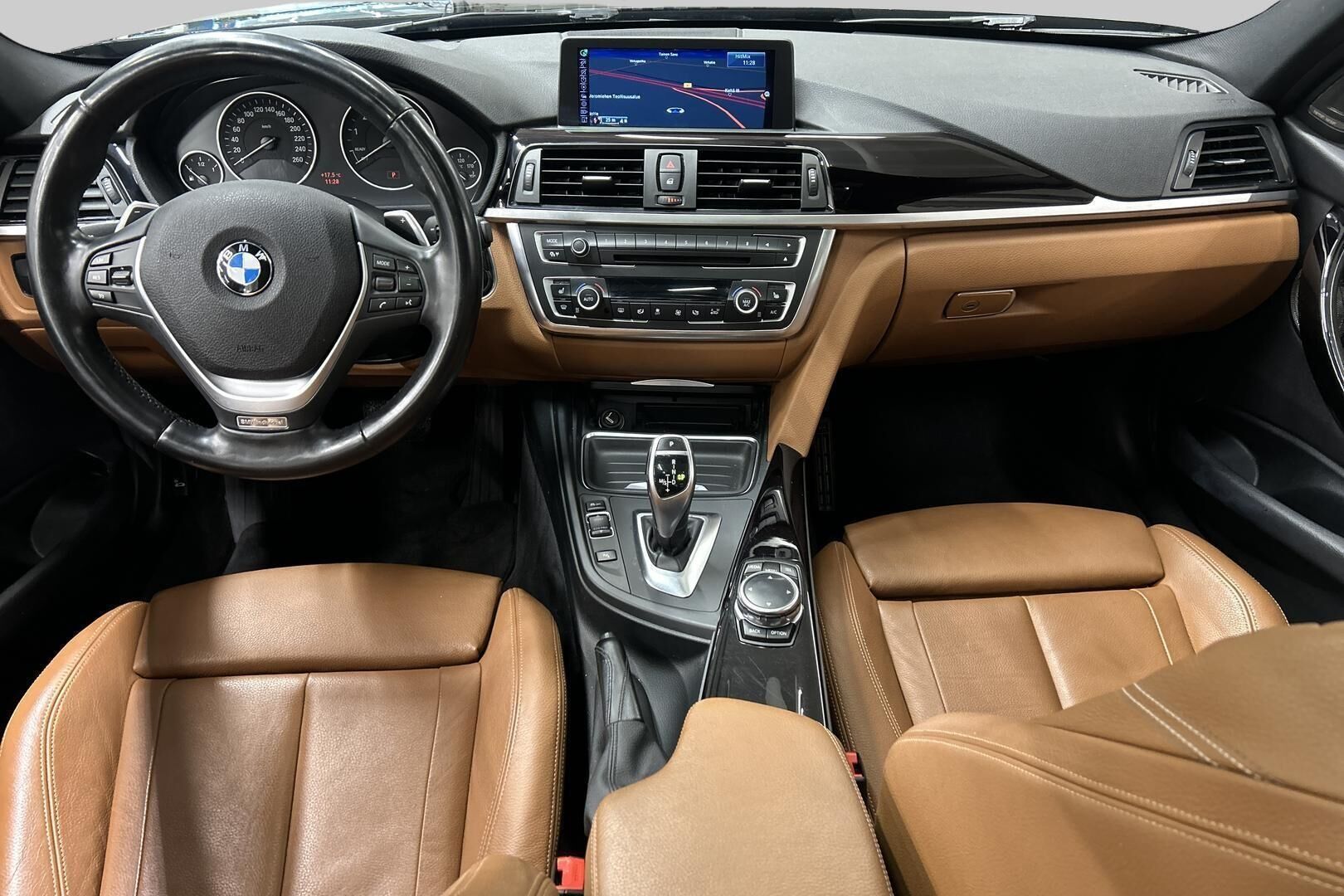 BMW 3-SARJA iso kuva 18