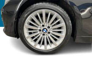 BMW 3-SARJA esikatselu 19