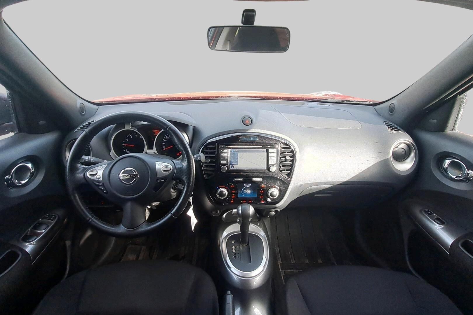 Nissan Juke iso kuva 2