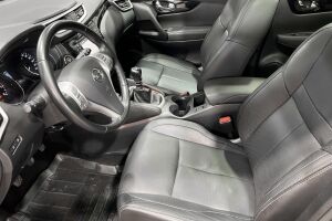 Nissan Qashqai esikatselu 9