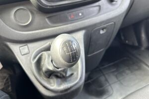 Renault Trafic esikatselu 19