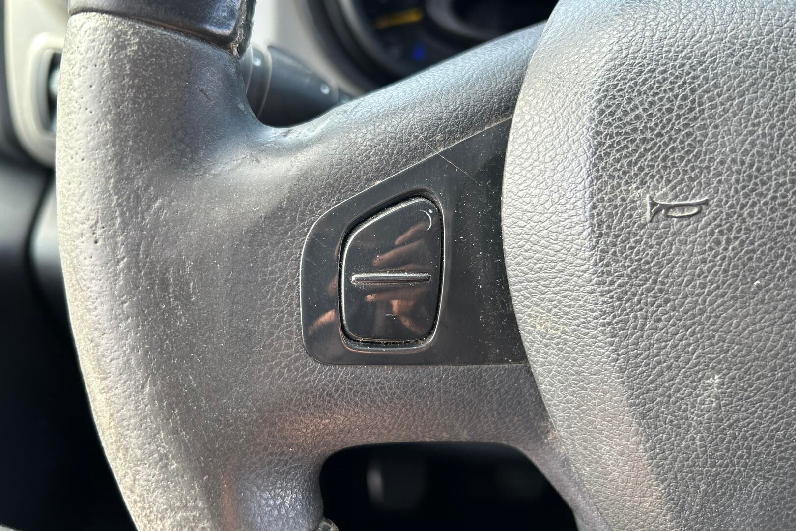 Renault Trafic iso kuva 20